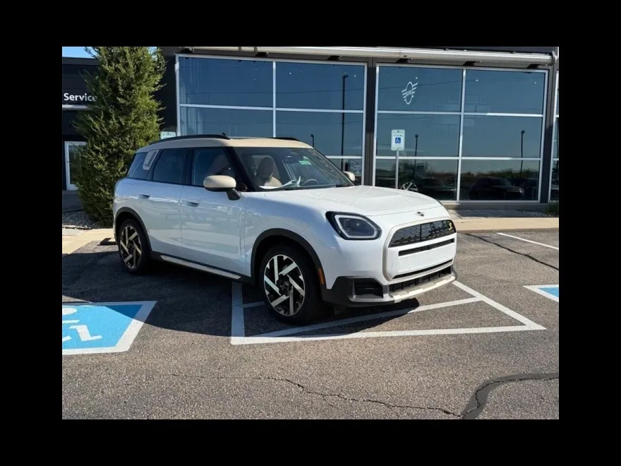 2025 Mini Countryman ALL4 SE photo 1