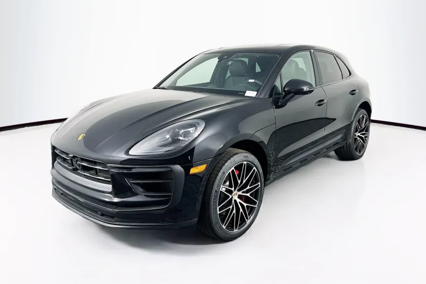 2025 Porsche Macan S photo 1