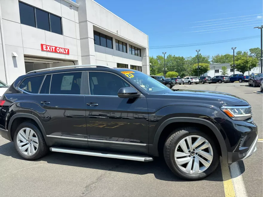 2021 Volkswagen Atlas V6 SEL photo 1