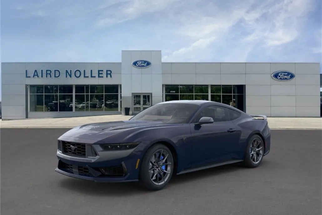2025 Ford Mustang Dark Horse Premium photo 1