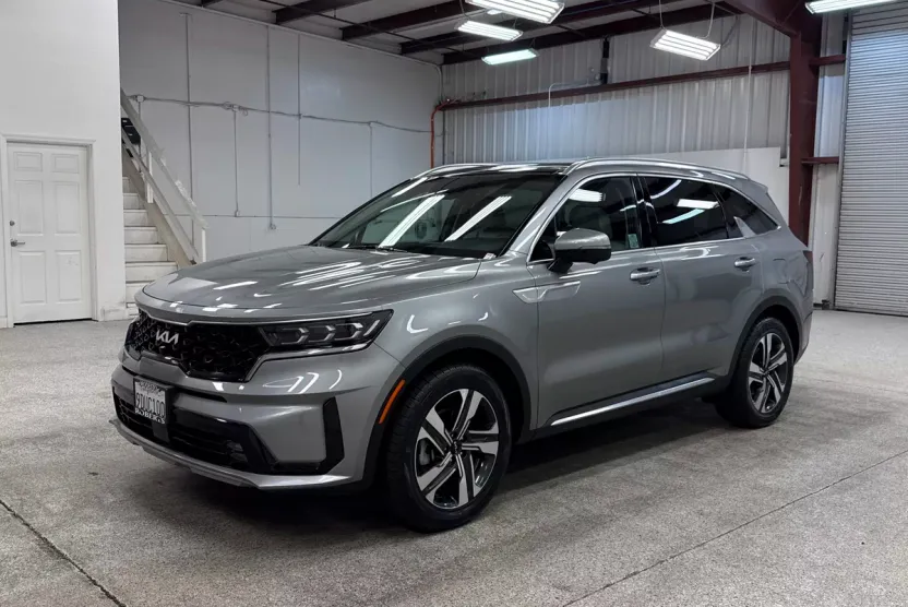 2023 Kia Sorento Plug-In Hybrid SX Prestige photo 1