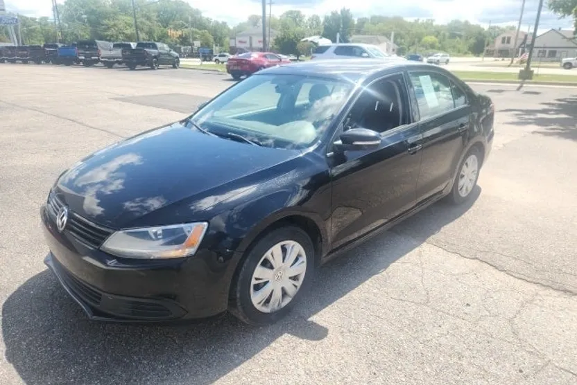 2011 Volkswagen Jetta 2.5L SE photo 1
