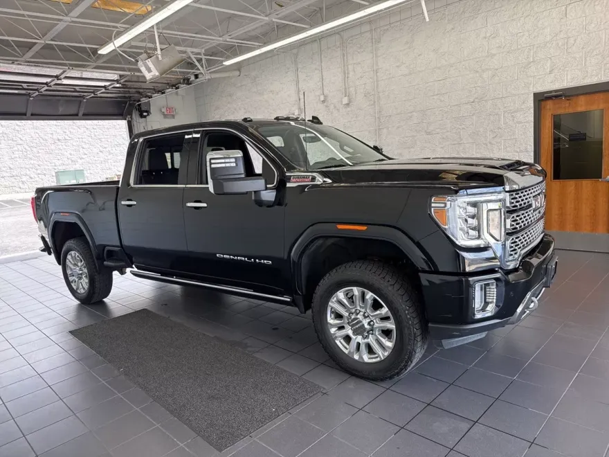 2023 Gmc Sierra HD Denali photo 1