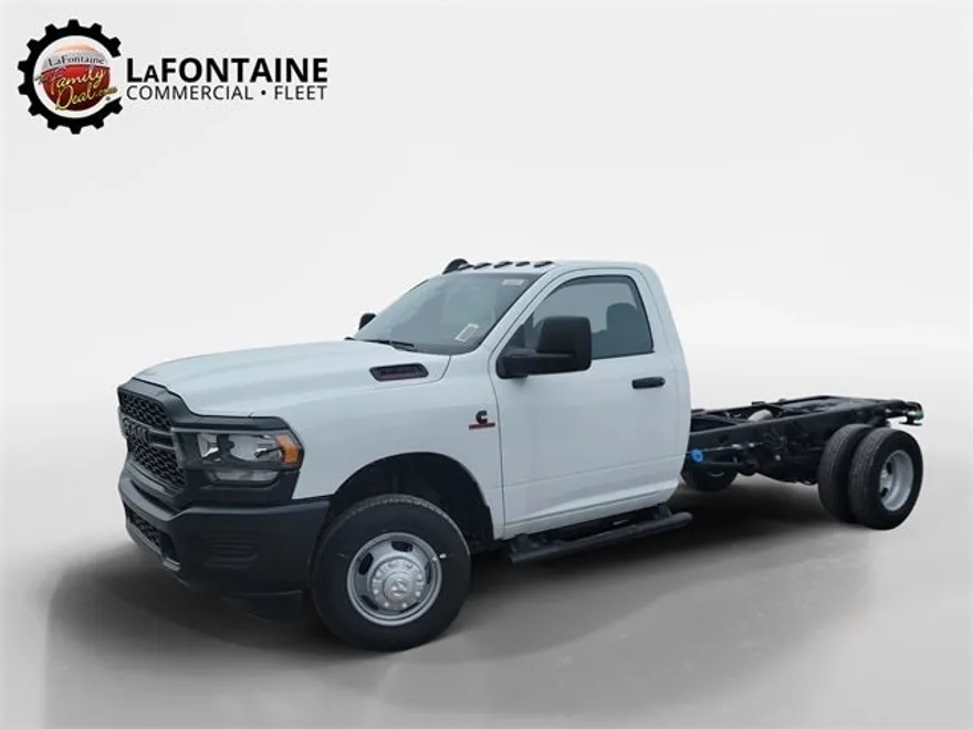 2024 Ram 3500 Tradesman photo 1