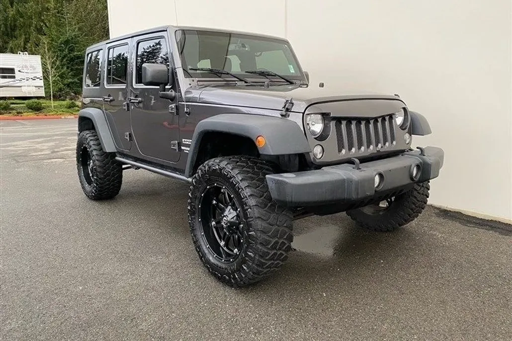 2014 Jeep Wrangler Unlimited Sport photo 1