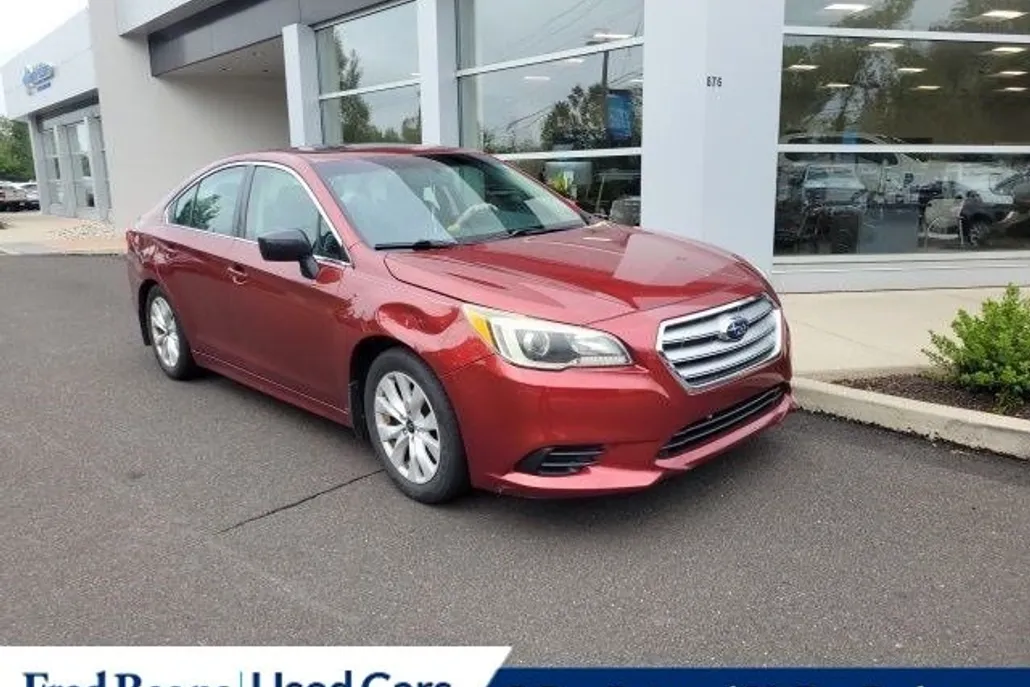 2017 Subaru Legacy 2.5i photo 1