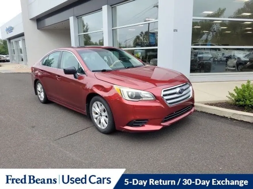 2017 Subaru Legacy 2.5i photo 1