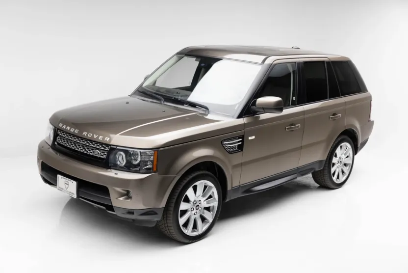 2013 Land Rover Range Rover Sport HSE LUX photo 1