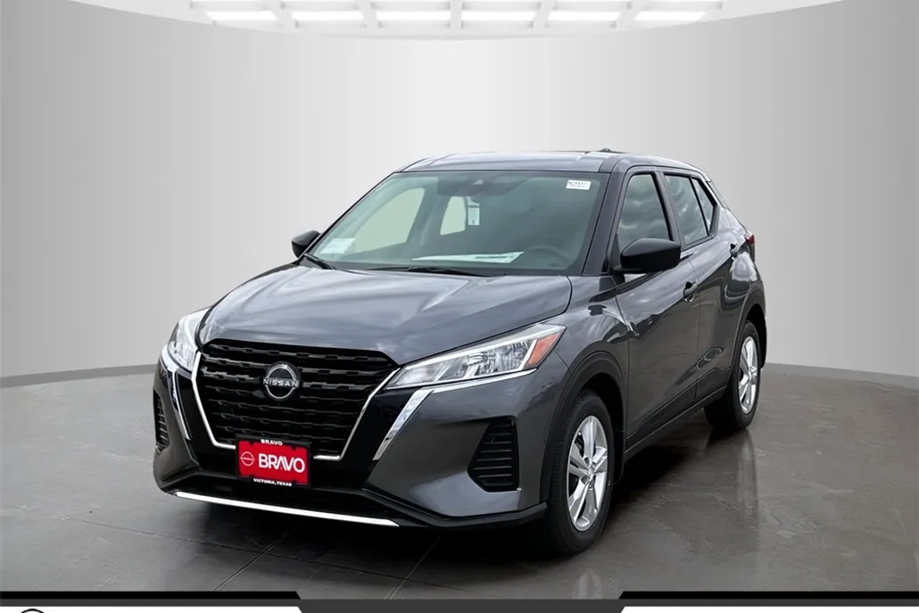 2024 Nissan Kicks S photo 1