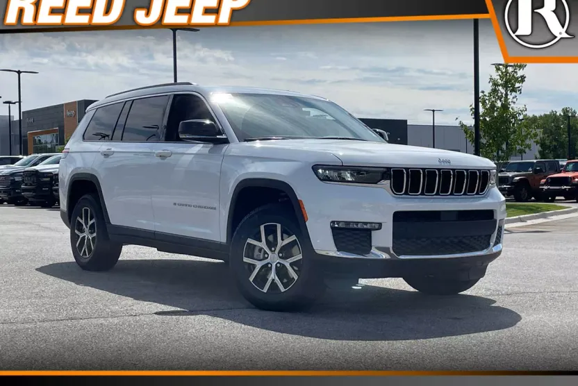 2025 Jeep Grand Cherokee Limited photo 1