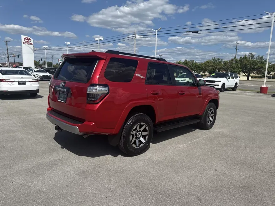 2024 Toyota 4Runner TRD Premium photo 1