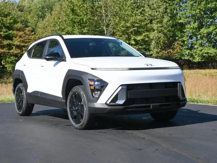 2026 Hyundai Kona SEL photo 1