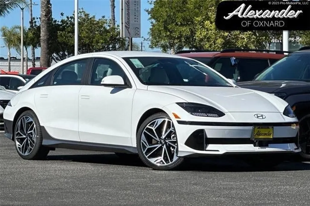 2025 Hyundai Ioniq 6 SEL photo 1