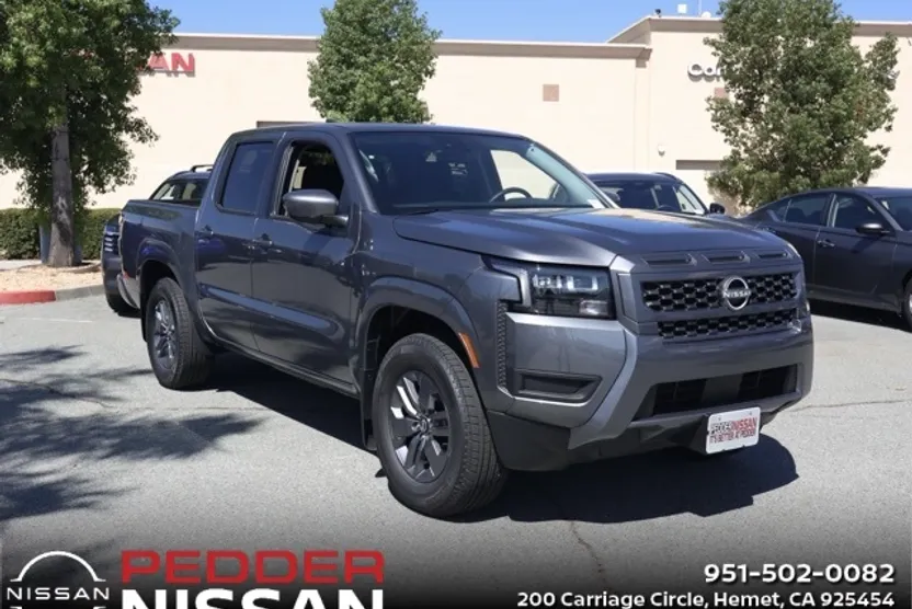 2026 Nissan Frontier Crew Cab SV photo 1