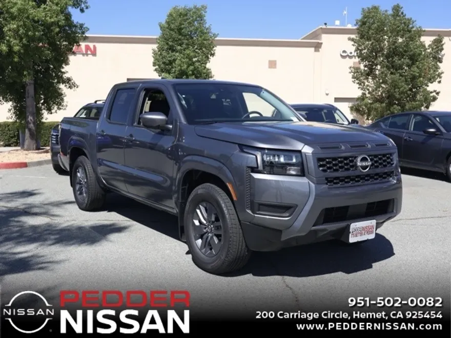 2026 Nissan Frontier Crew Cab SV photo 1