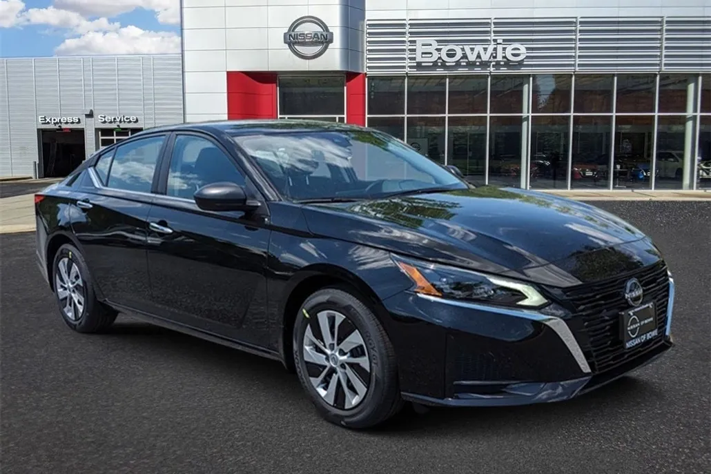 2025 Nissan Altima 2.5 S photo 1