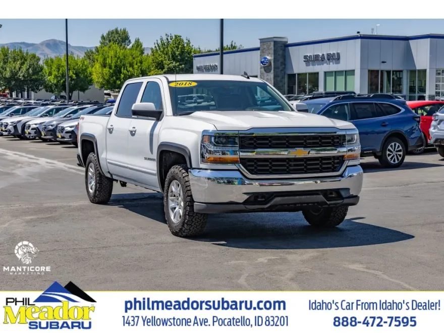 2018 Chevrolet Silverado LT photo 1