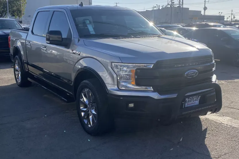 2020 Ford F-150 Lariat photo 1