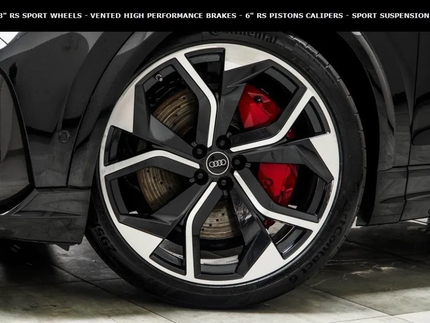 2024 Audi RS Q8 photo 1