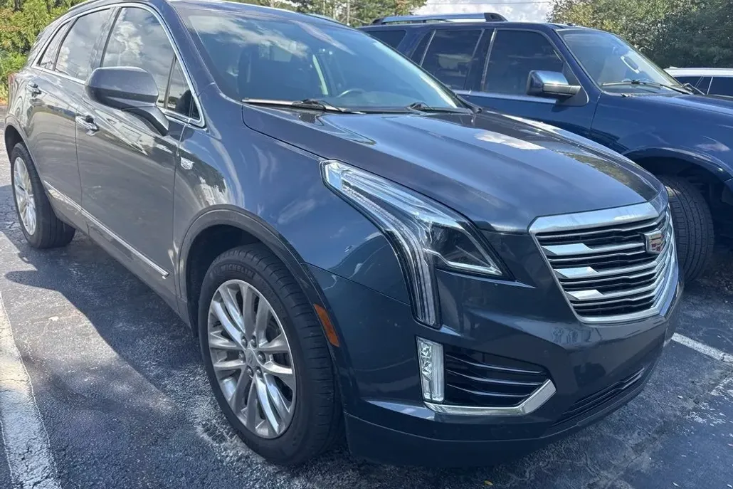 2019 Cadillac XT5 Premium Luxury photo 1