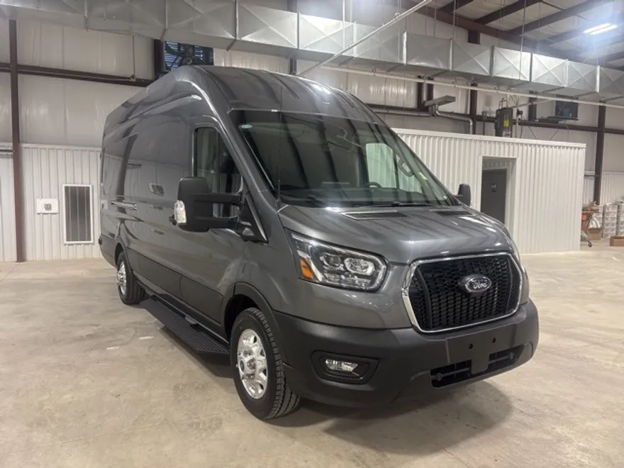 2023 Ford Transit photo 1