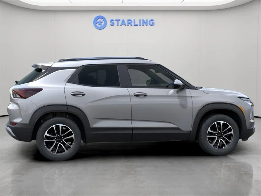 2026 Chevrolet Trailblazer LT photo 1