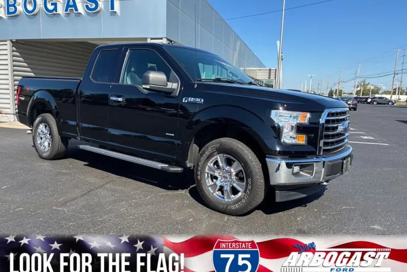 2017 Ford F-150 XLT photo 1