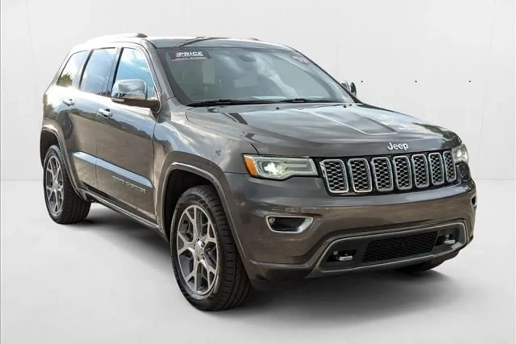 2019 Jeep Grand Cherokee Overland photo 1