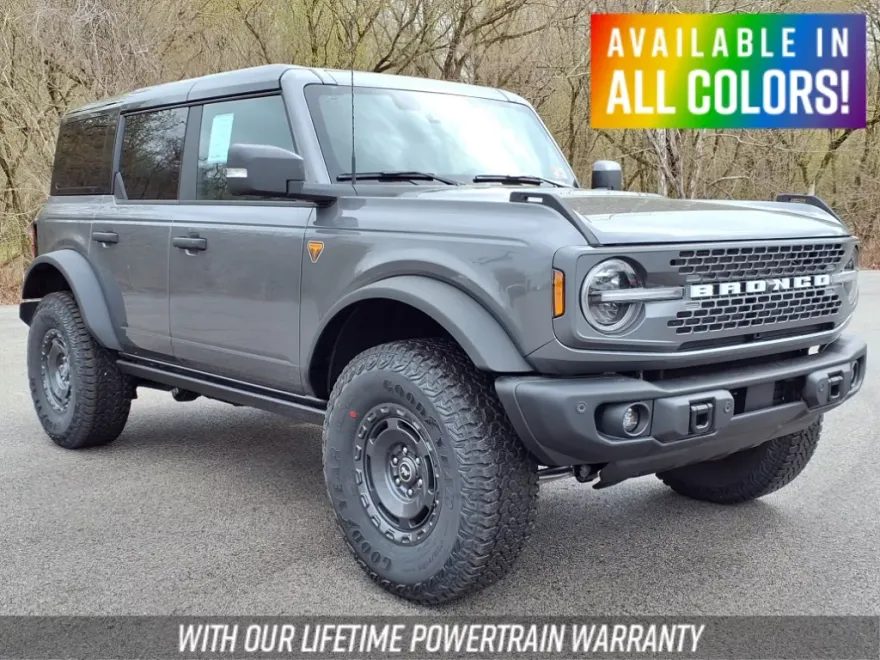 2025 Ford Bronco Badlands photo 1