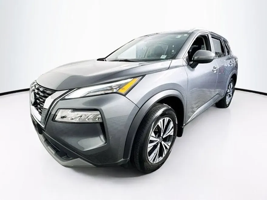 2023 Nissan Rogue SV photo 1