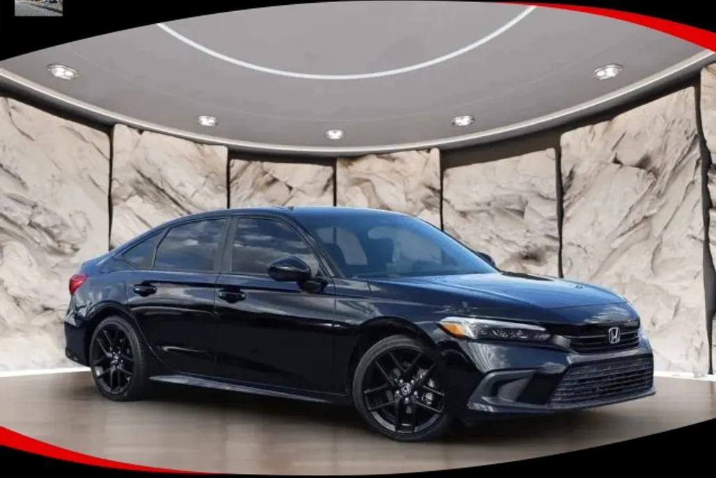 2022 Honda Civic Sport photo 1