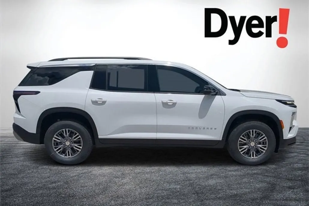 2025 Chevrolet Traverse 1LT photo 1
