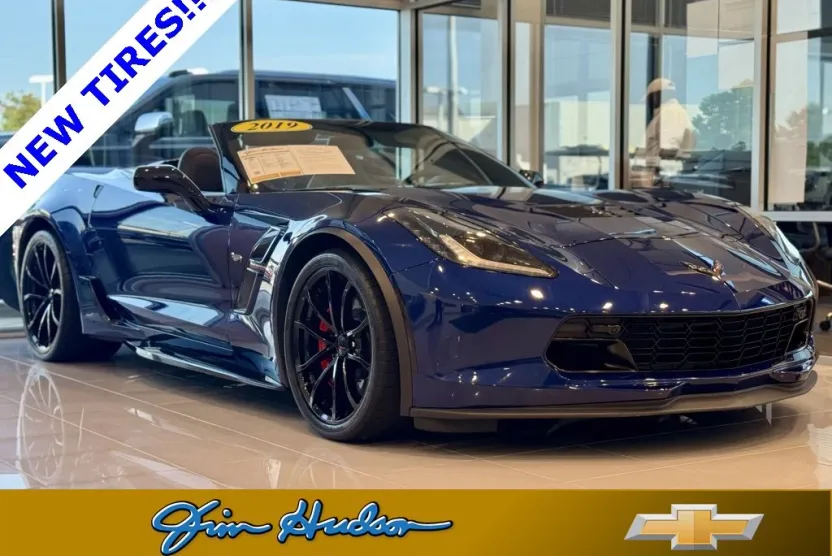 2019 Chevrolet Corvette Grand Sport 2LT photo 1