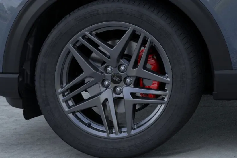2025 Ford Explorer ST photo 1