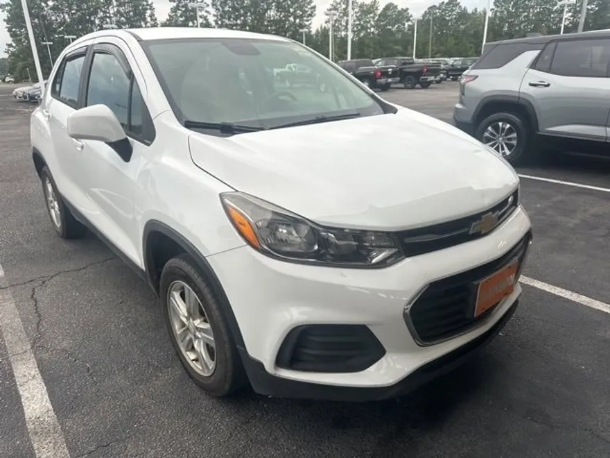 2018 Chevrolet Trax LS photo 1