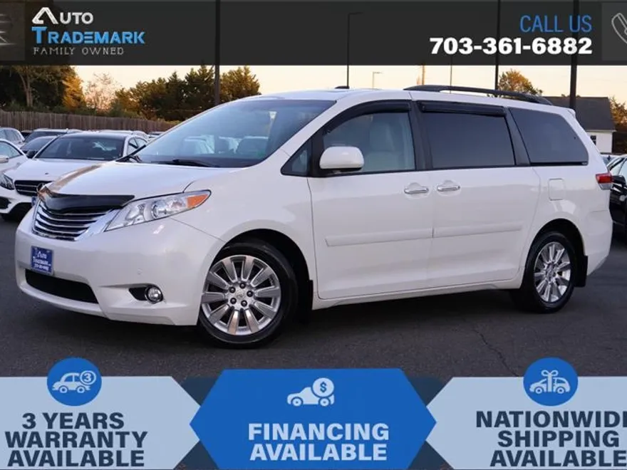 2011 Toyota Sienna Limited photo 1