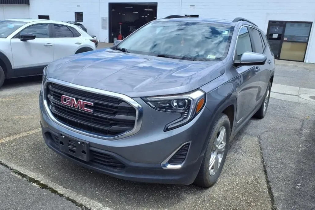 2021 Gmc Terrain SLE photo 1