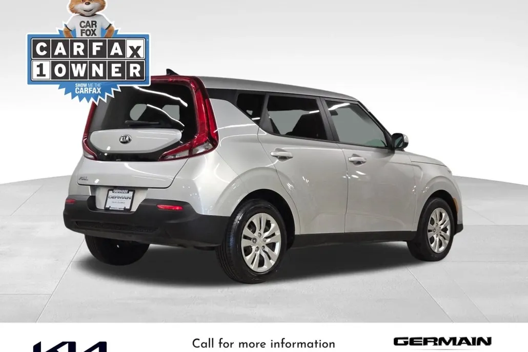 2021 Kia Soul LX photo 1