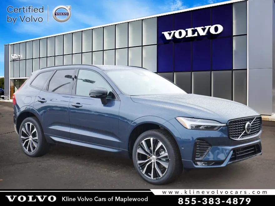 2025 Volvo XC60 B5 Plus photo 1