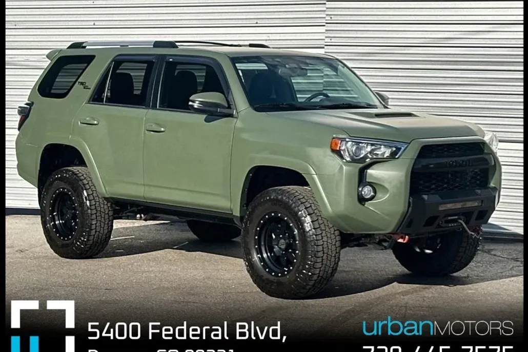 2018 Toyota 4Runner TRD Off-Road Premium photo 1