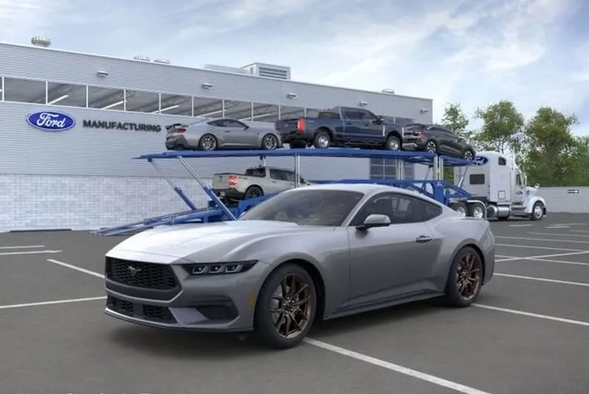 2025 Ford Mustang EcoBoost Premium photo 1