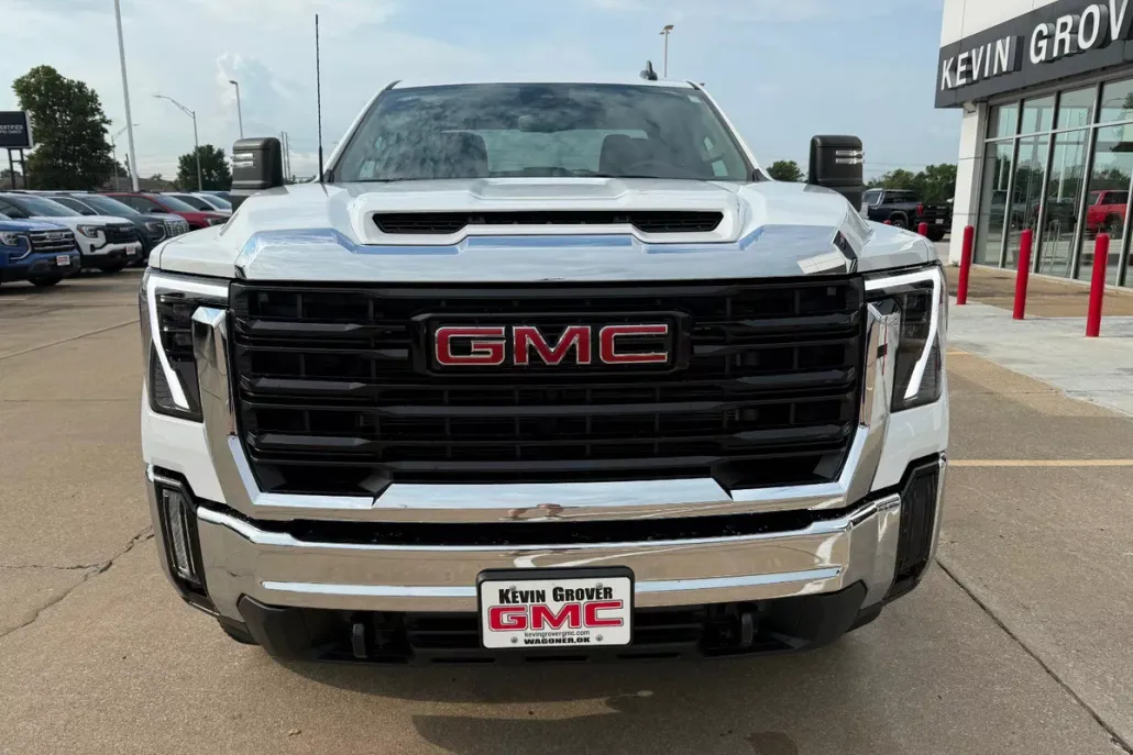 2025 Gmc Sierra 2500 HD Pro photo 1