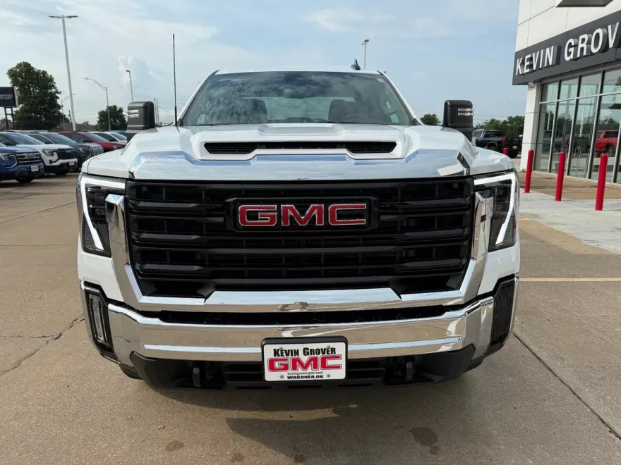 2025 Gmc Sierra 2500 HD Pro photo 1