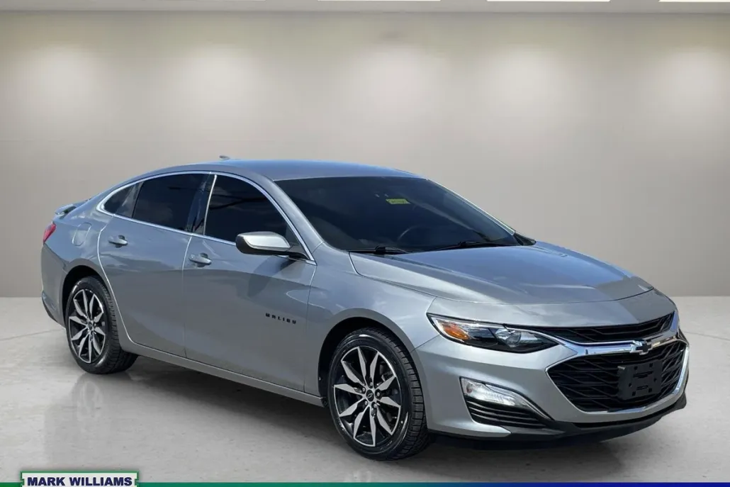 2024 Chevrolet Malibu RS photo 1