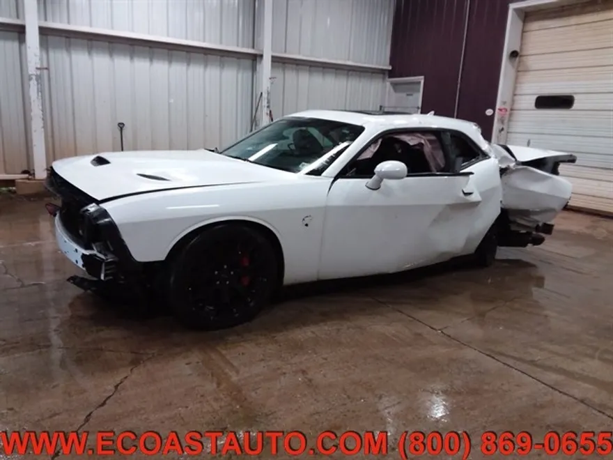 2016 Dodge Challenger SRT8 Hellcat photo 1