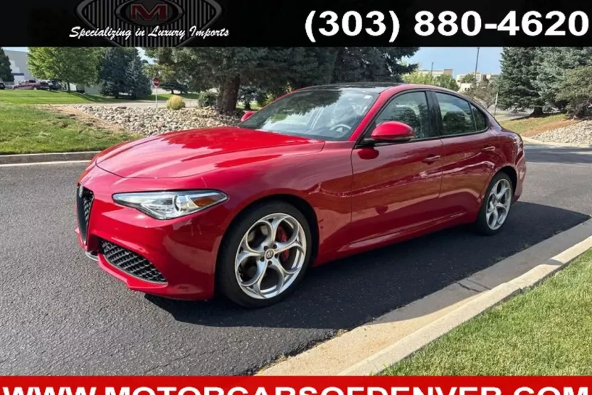 2019 Alfa Romeo Giulia Ti Sport photo 1