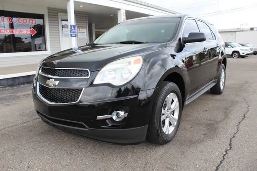 2015 Chevrolet Equinox LS photo 1