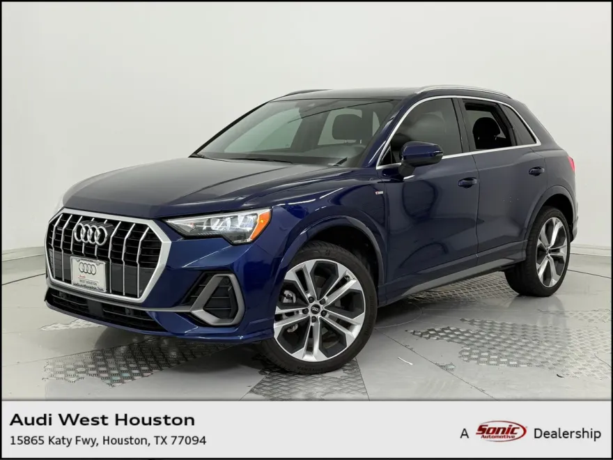 2021 Audi Q3 S line Premium photo 1