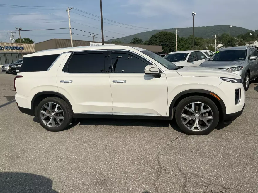 2022 Hyundai Palisade SEL photo 1