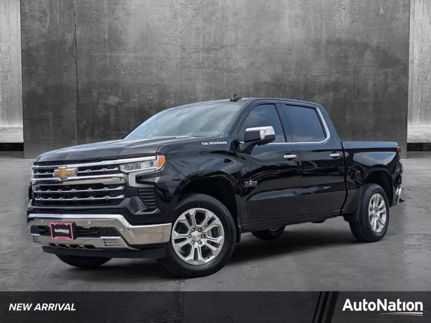 2025 Chevrolet Silverado 1500 LTZ photo 1